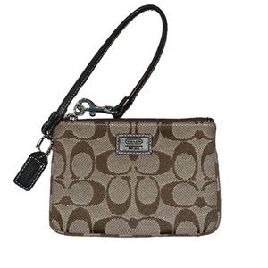 EUC- Coach Wristlet